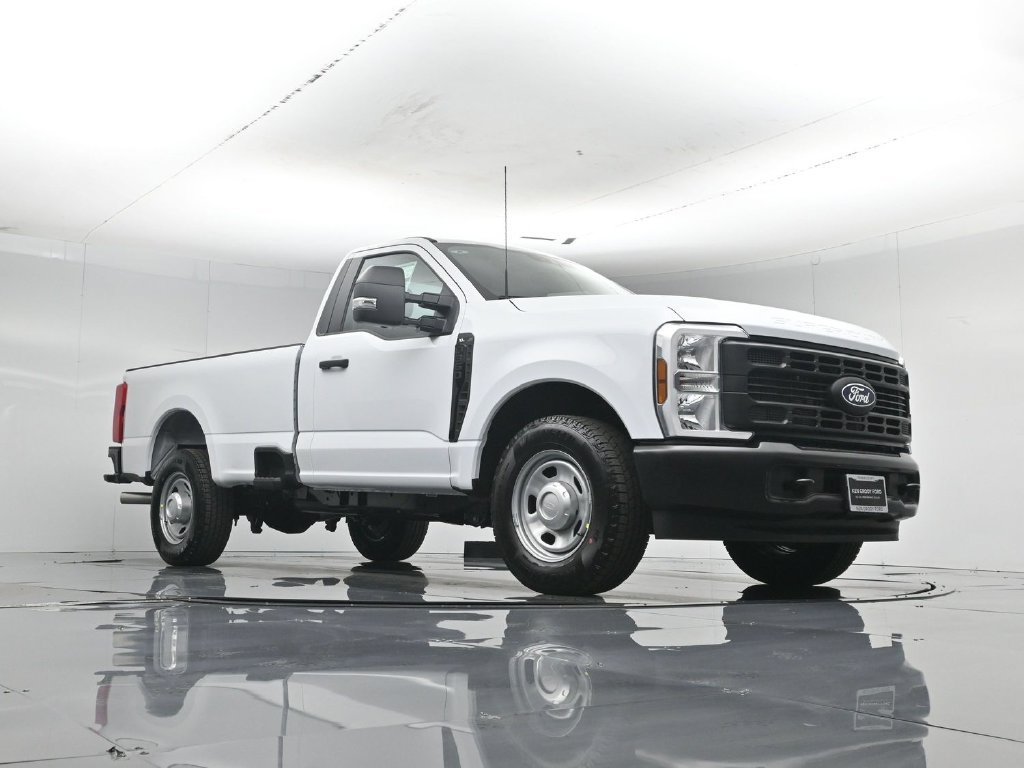 New 2027 Oxford White Ford XL image 41