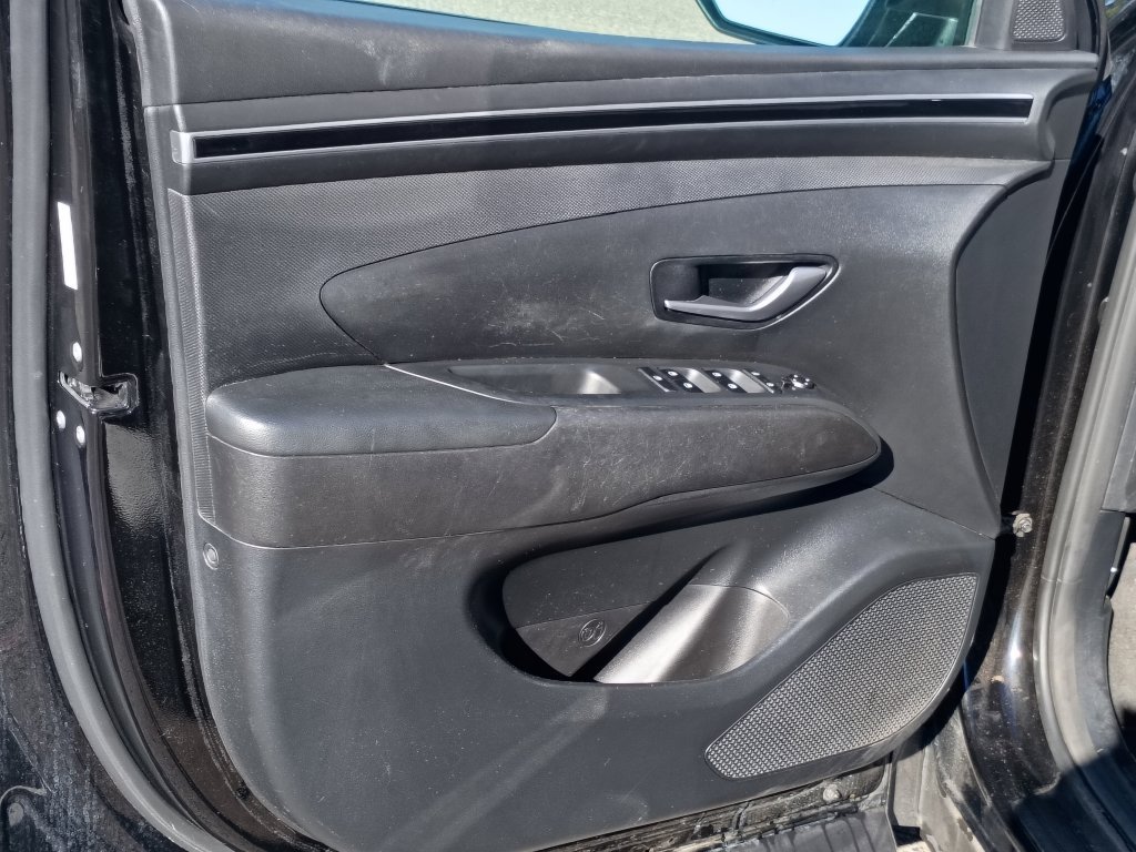 Used 2022 Phantom Black Hyundai SEL image 15