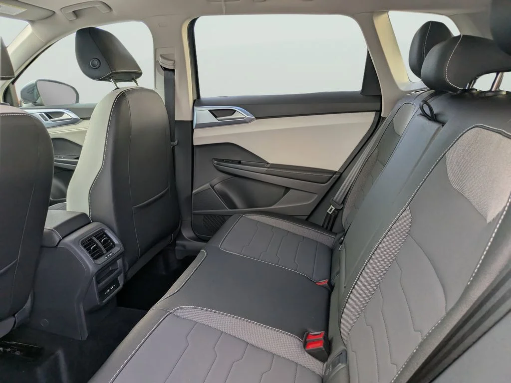 New 2026 Gray Volkswagen 1.5T SE image 13