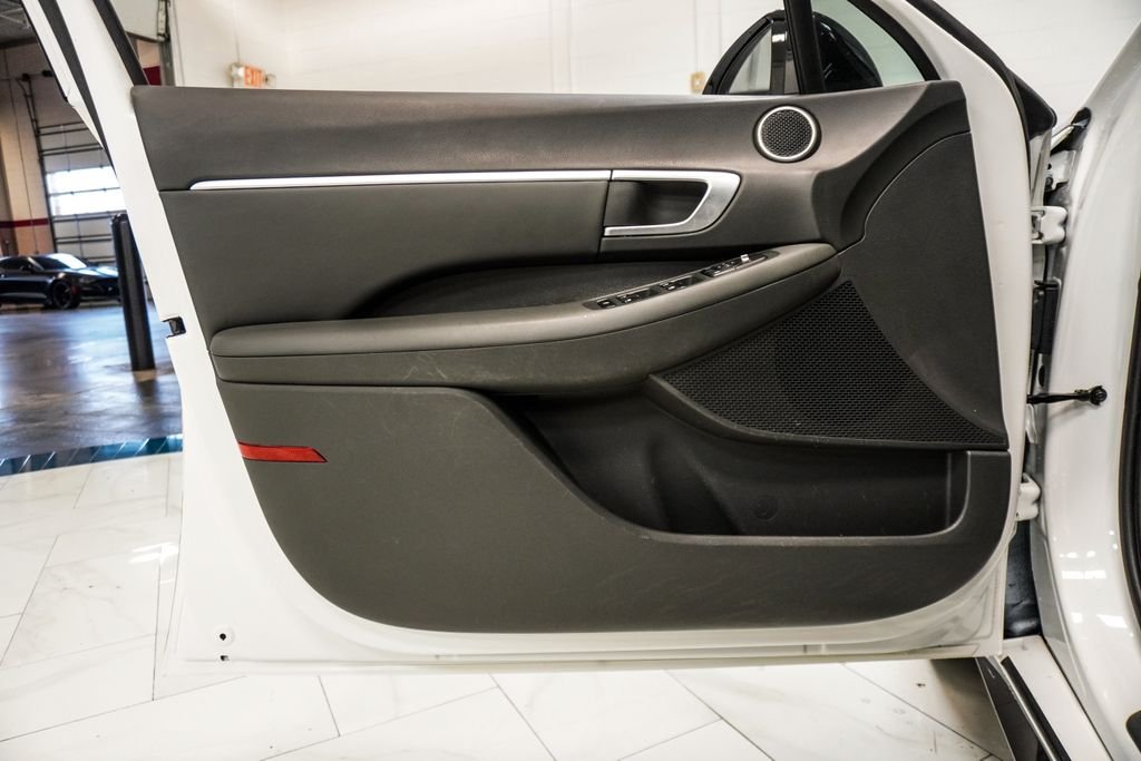 Used 2021 Gray Hyundai SEL Plus image 20