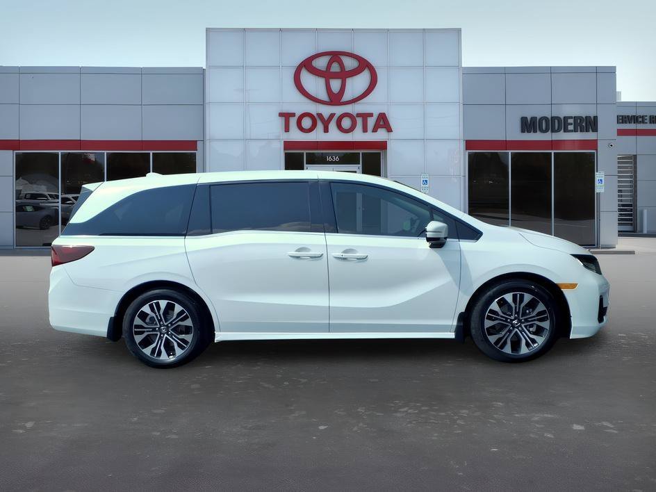 Used 2026 Platinum White Pearl Honda Elite image 6