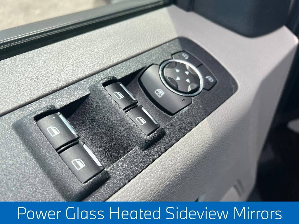 Used 2018 Gray Ford XLT image 9