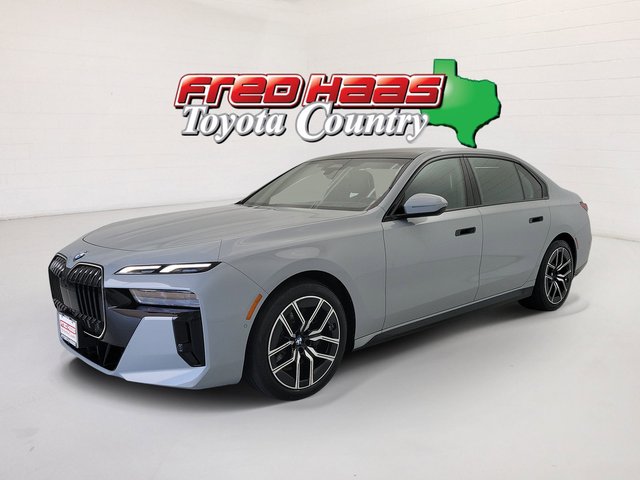 Pre-Owned 2026 BMW 7 Series 740i xDrive