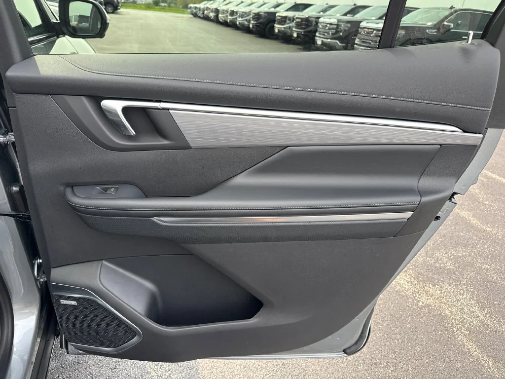 2027 Buick Enclave Preferred - Photo 34