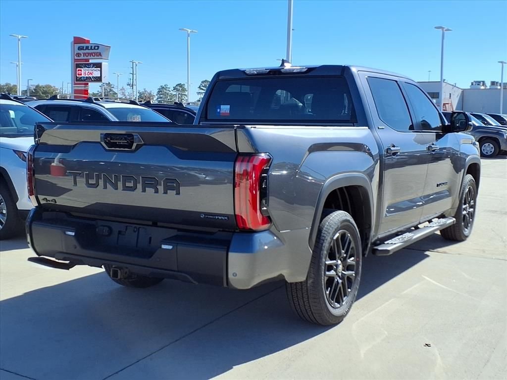 2026 Toyota Tundra Limited - Photo 6