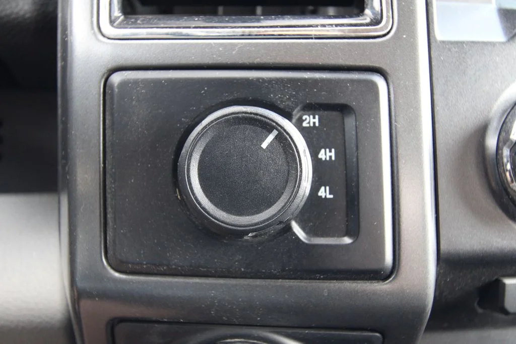 Used 2018 Black Ford XLT image 29