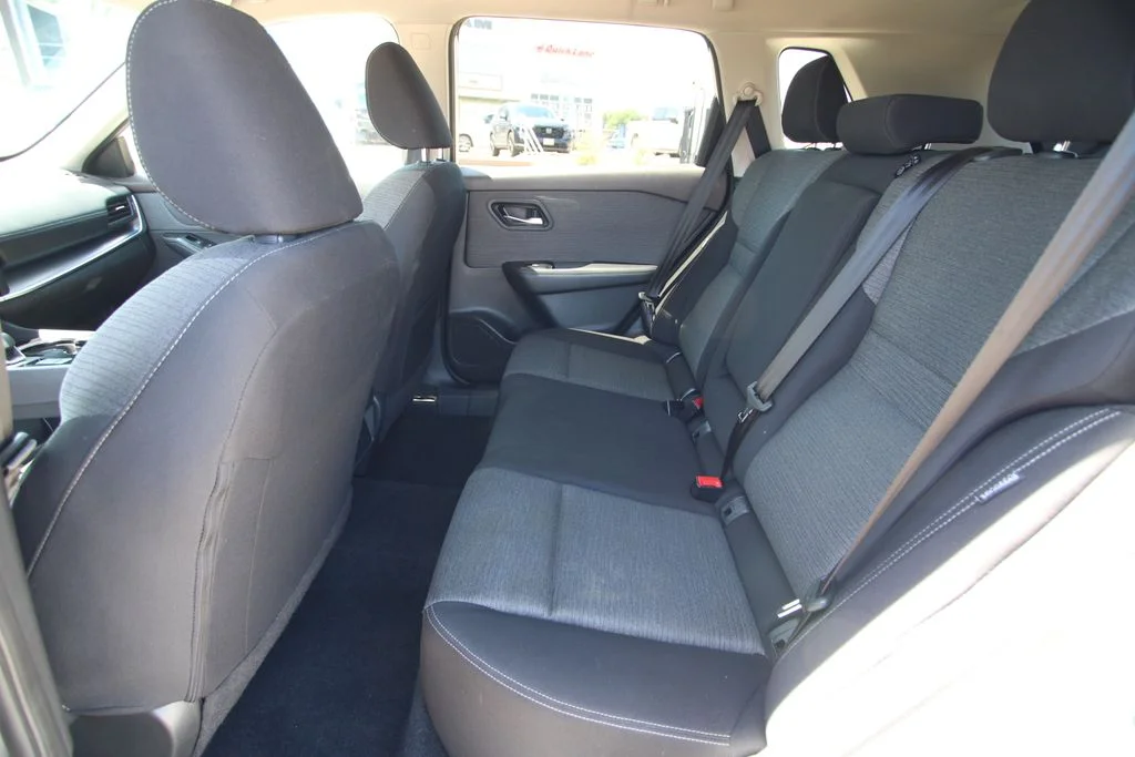 Used 2023 Silver Nissan SV image 7