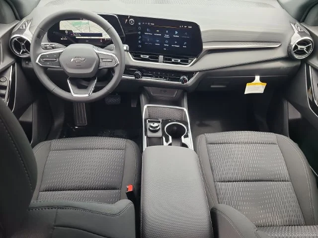 New 2027 Summit White Chevrolet LT image 14