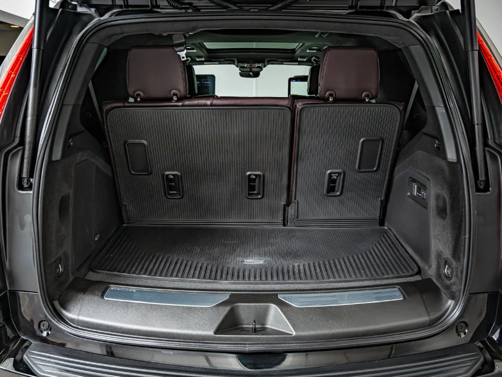 Used 2024 Black Raven Cadillac Sport Platinum image 46