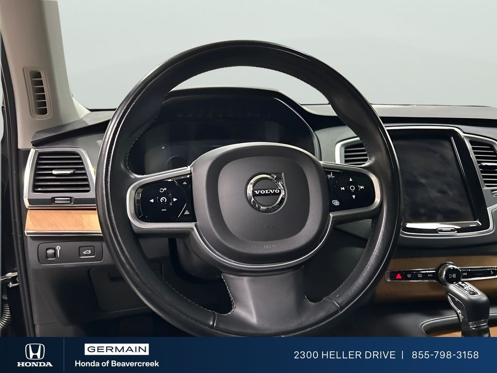 Used 2021 Onyx Black Metallic Volvo T6 Momentum image 12