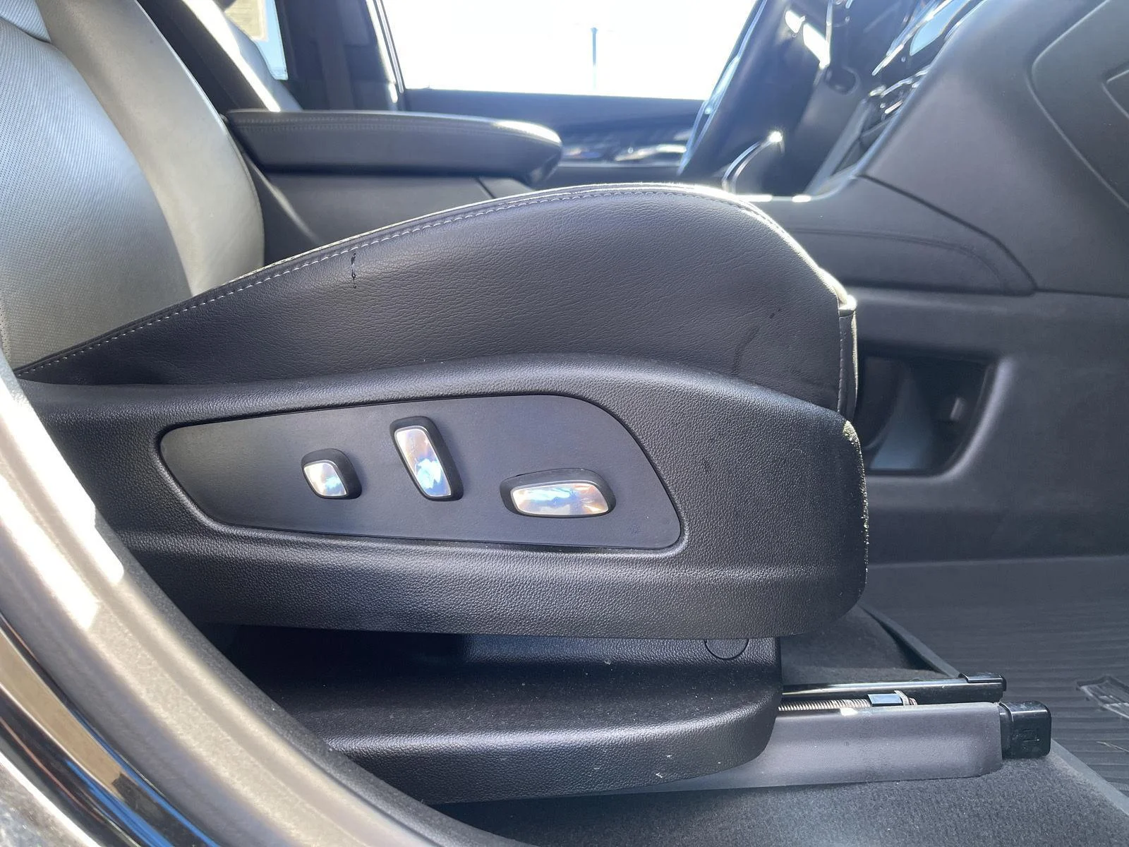Used 2024 Stellar Black Metallic Cadillac Premium Luxury image 40