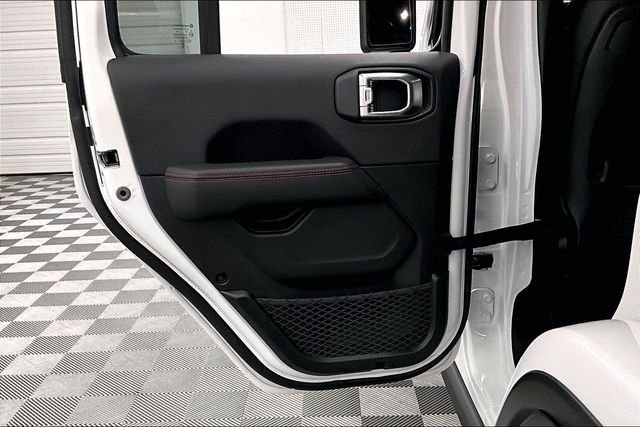 Used 2026 Bright White Clearcoat Jeep Rubicon X image 20