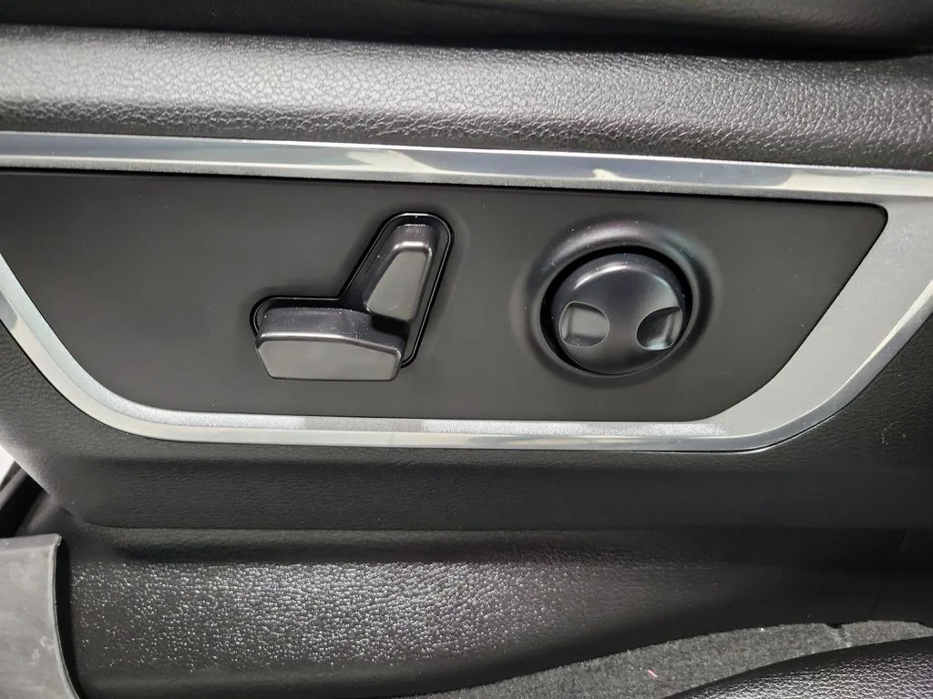 Used 2023 Black Ram Laramie image 36