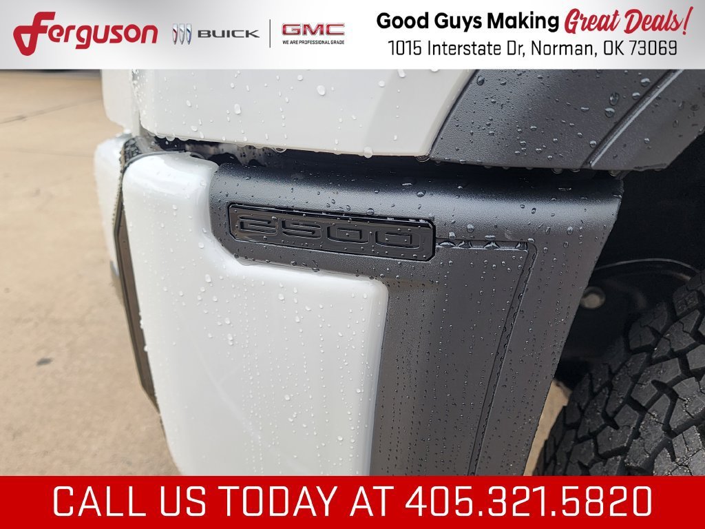 2026 GMC Sierra 2500HD AT4 - Photo 11