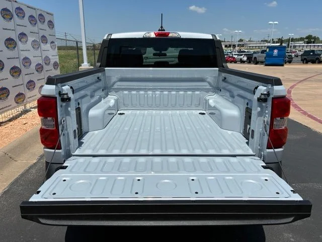 New 2026 Space White Metallic Ford XLT image 6