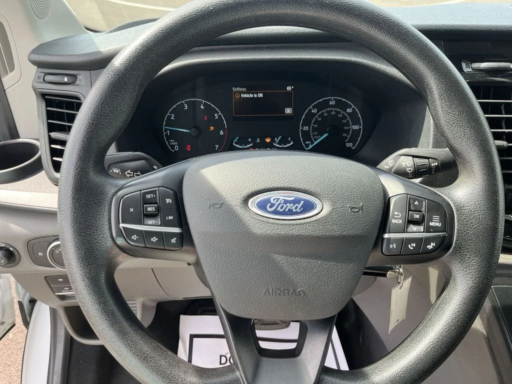 Used 2023 White Ford XLT image 14