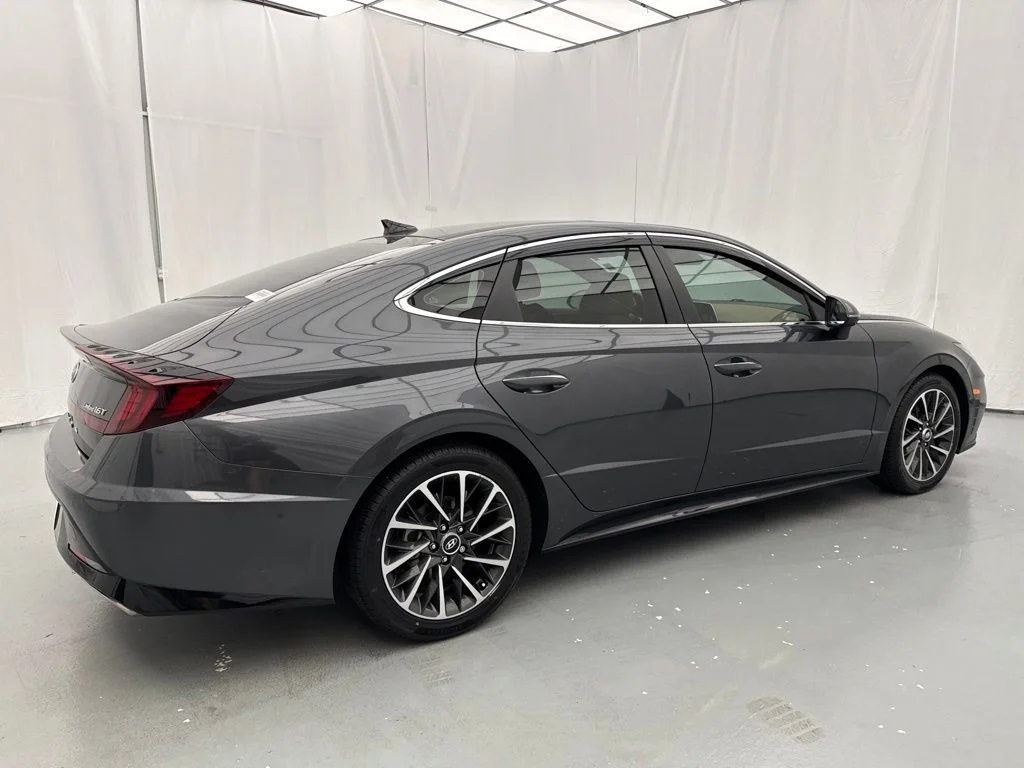 Used 2021 Gray Hyundai Limited image 13