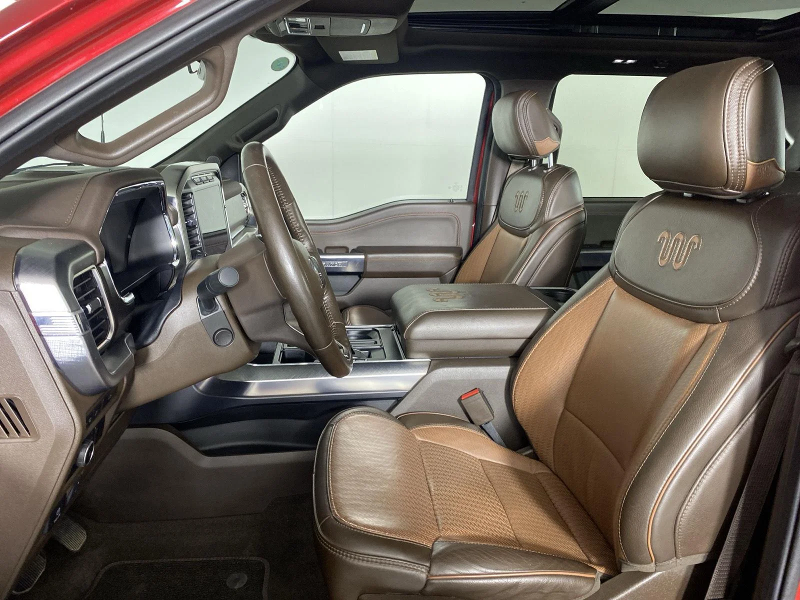 Used 2023 Rapid Red Metallic Tinted Clearcoat/Stone Gray Ford King Ranch image 13