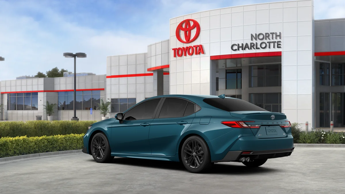 New 2026 Ocean Gem Toyota SE image 70