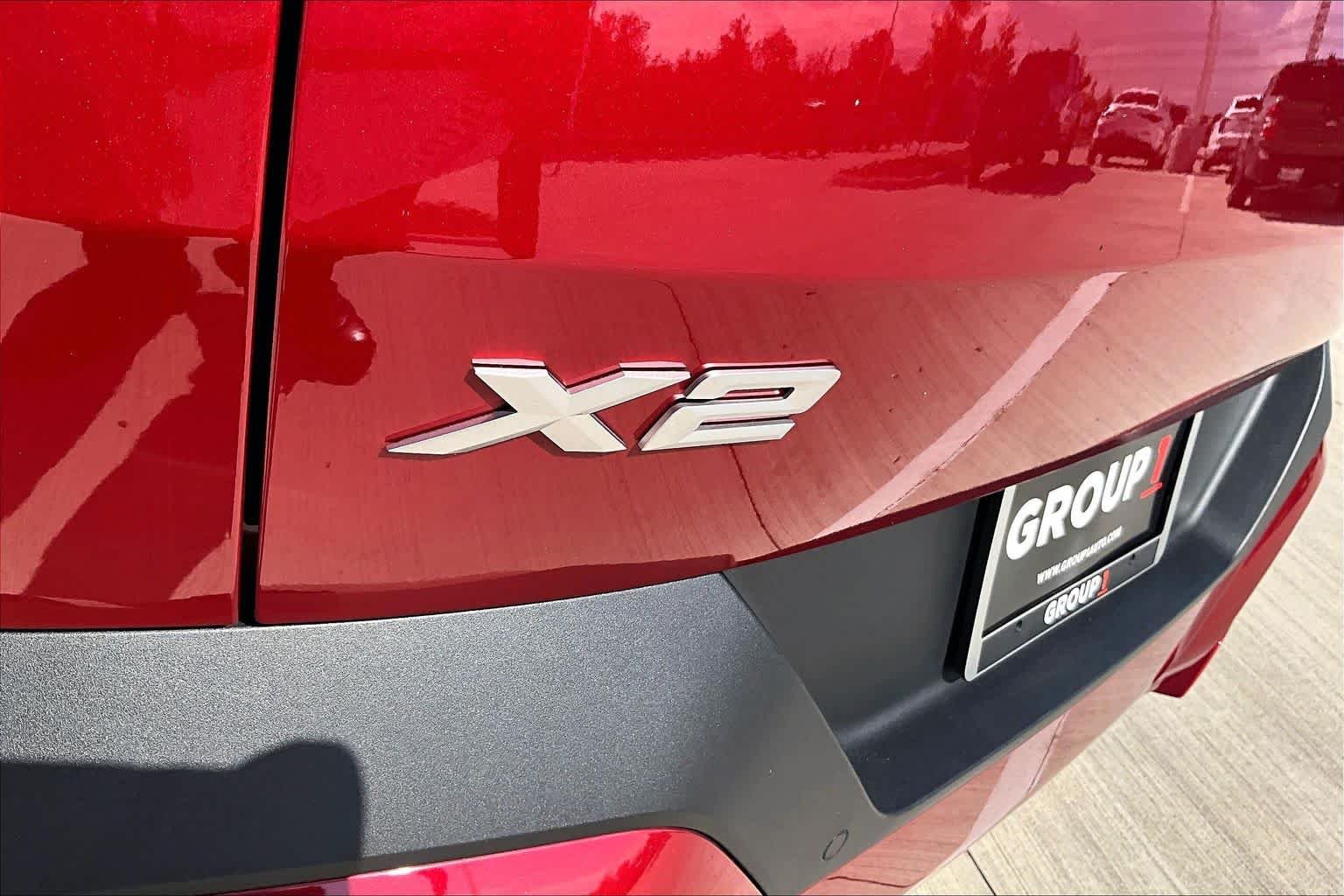 Used 2026 Vegas Red Metallic BMW xDrive28i image 29