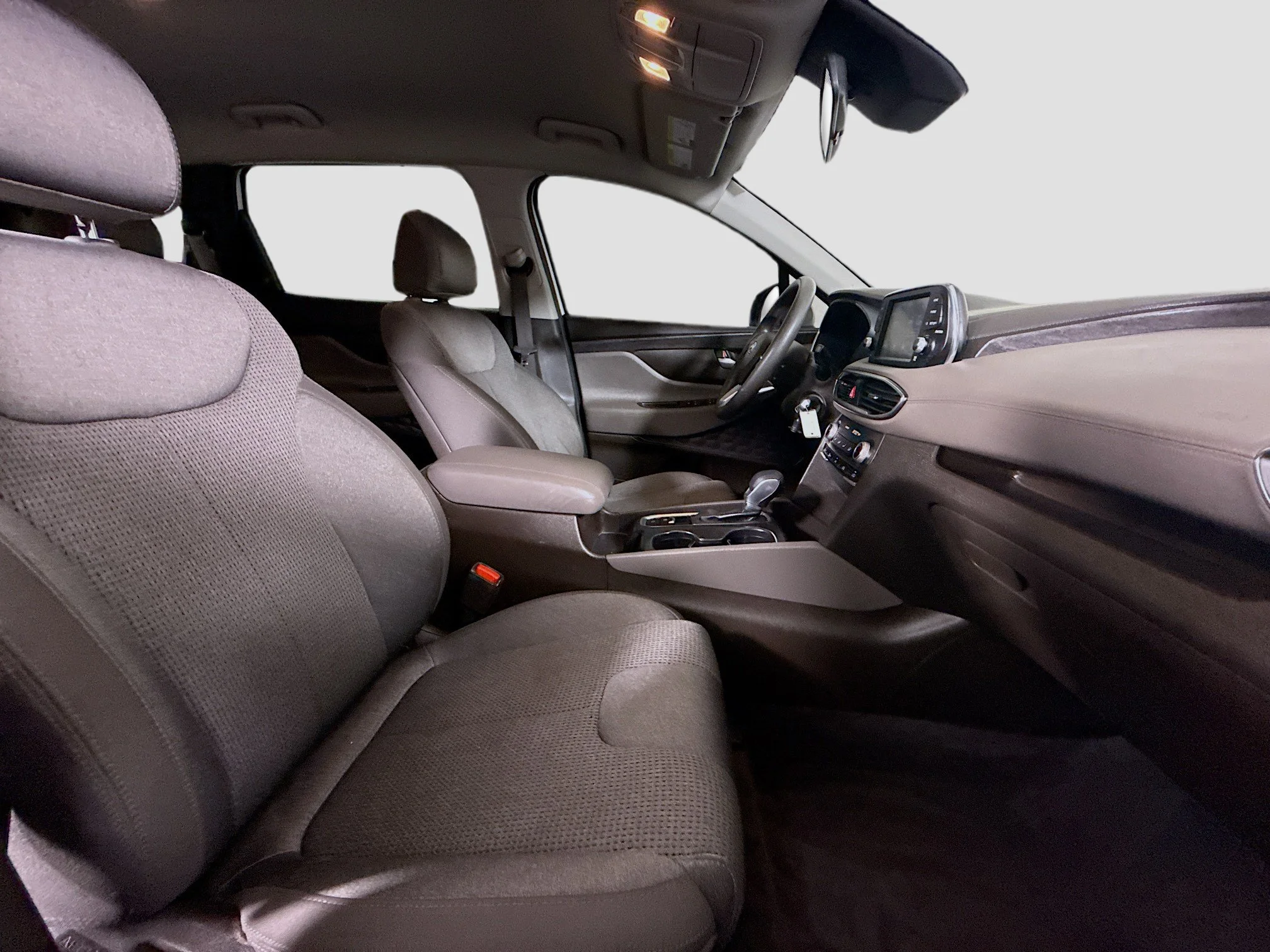 Used 2020 Quartz White Hyundai SE image 24