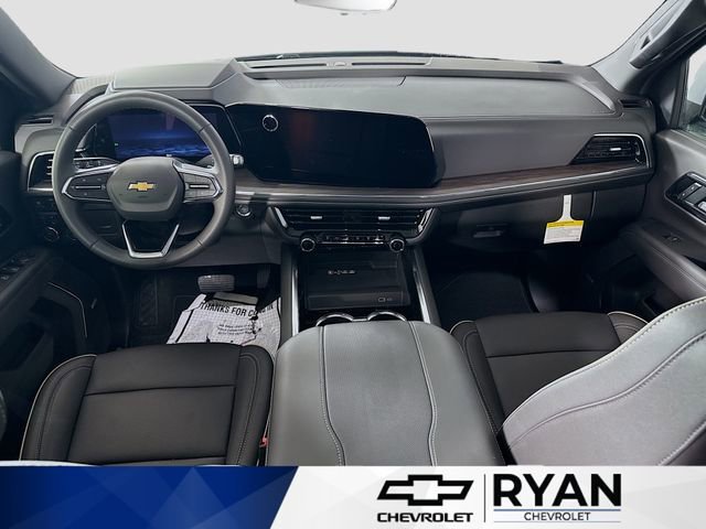 2026 Chevrolet Suburban Premier - Photo 24