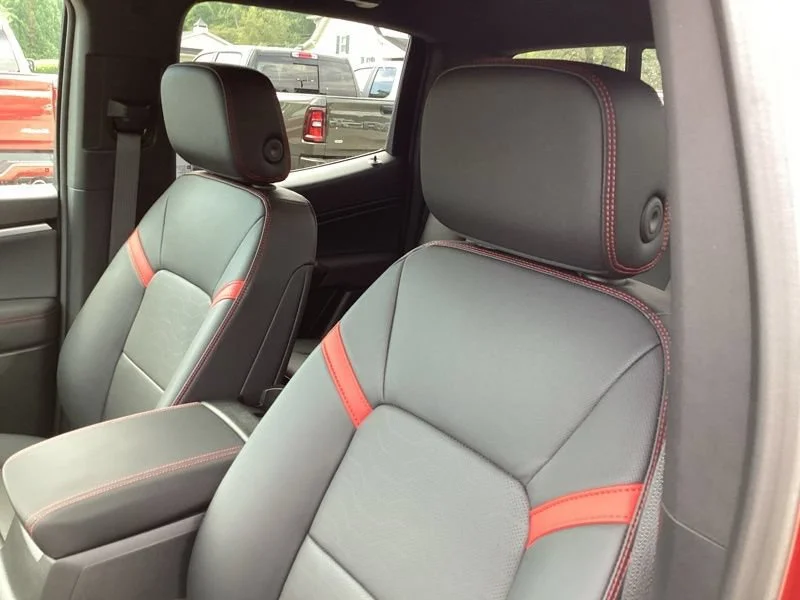 2026 Chevrolet Colorado Z71 - Photo 26