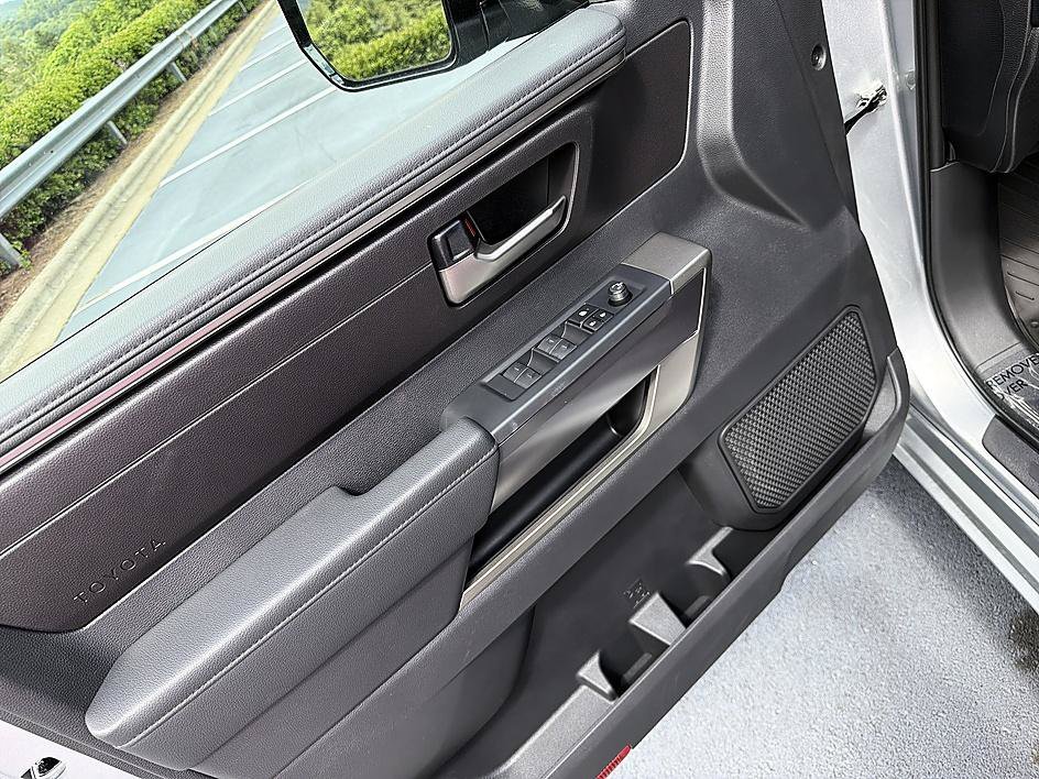 2026 Toyota Tundra SR5 - Photo 11