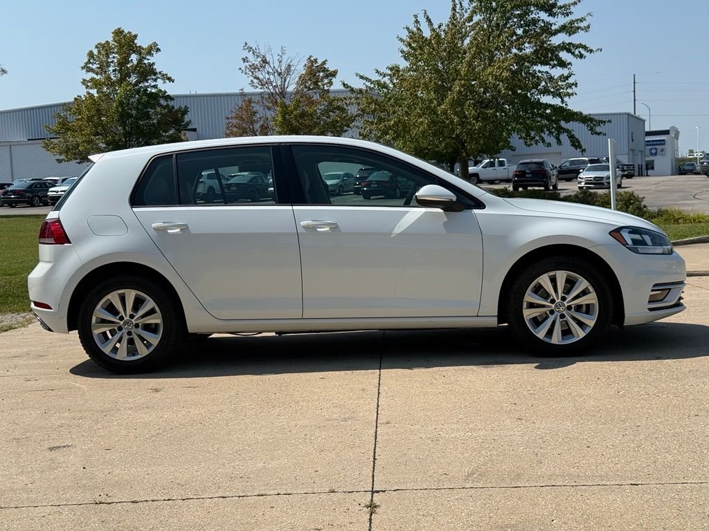 Used 2019 White Volkswagen  image 8