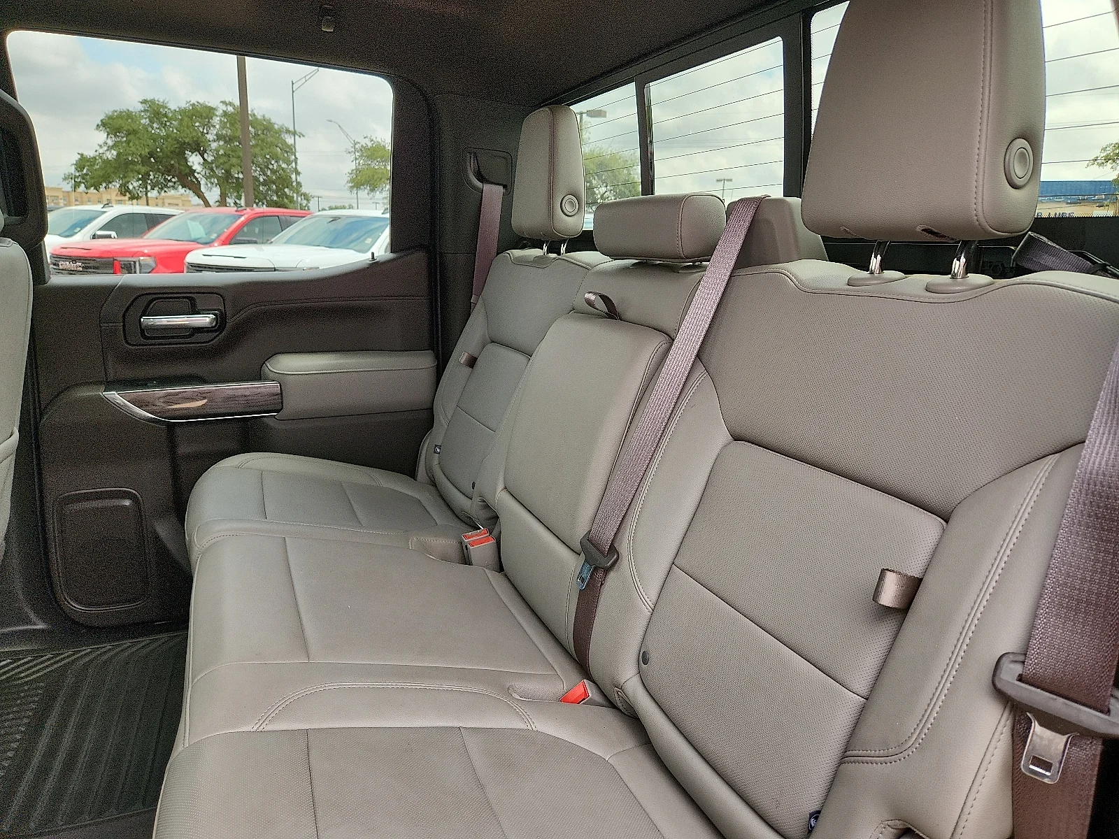 2022 Chevrolet Silverado 1500 Limited LTZ - Photo 11
