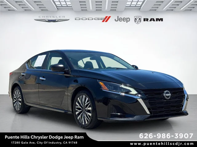 2024 NISSAN ALTIMA SV