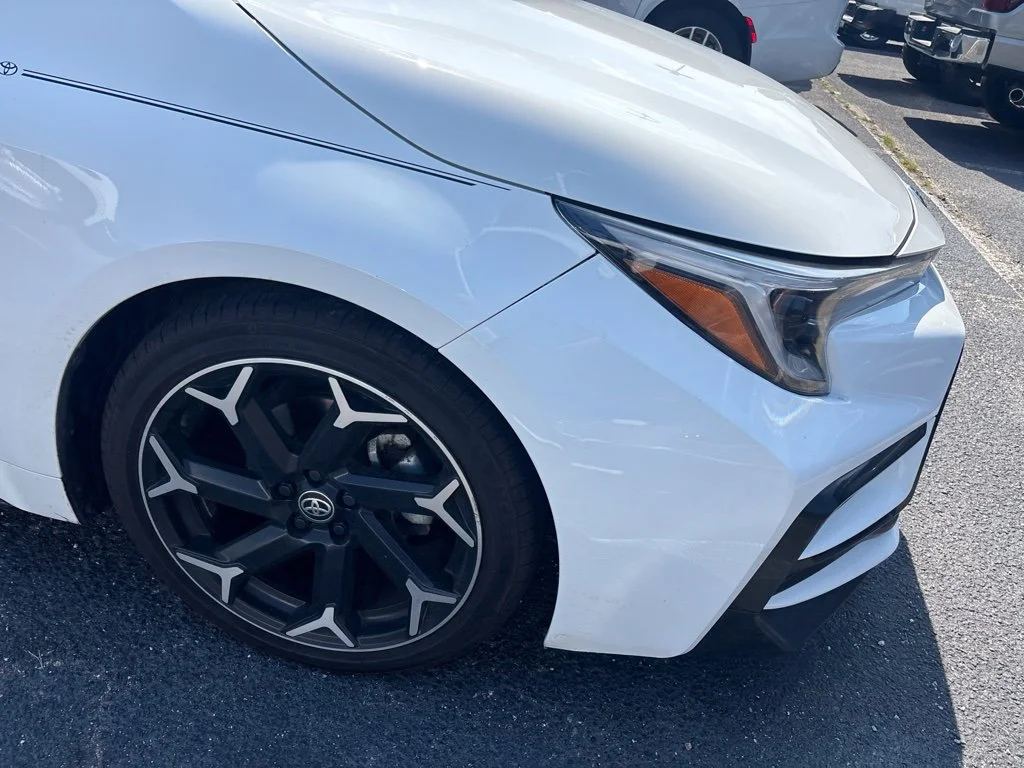 Used 2025 White Toyota FX image 5