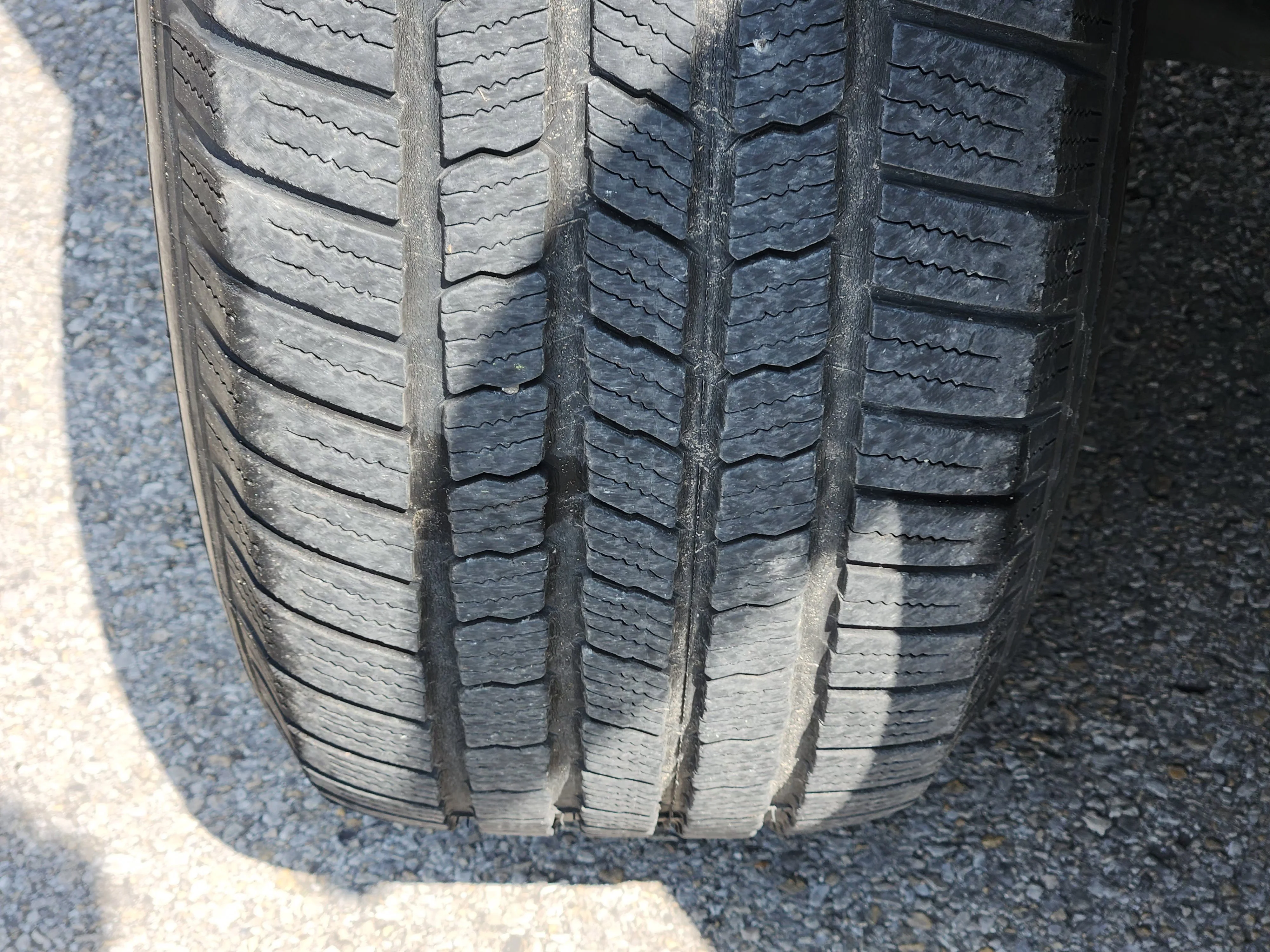 Used 2018 Onyx Black GMC SLT image 11