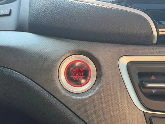 Used 2022 Silver Honda RTL image 21