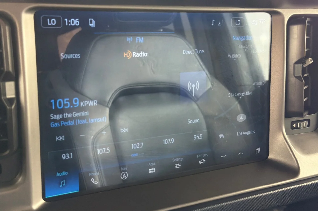 Used 2022 CACTUS GREY Ford Outer Banks image 16