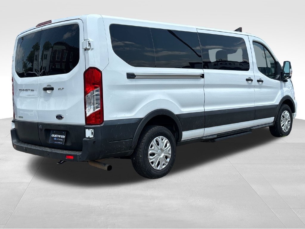 2023 Ford Transit Passenger Van XLT - Photo 7