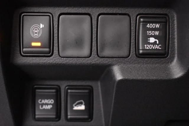 Used 2022 Black Nissan PRO-4X image 32