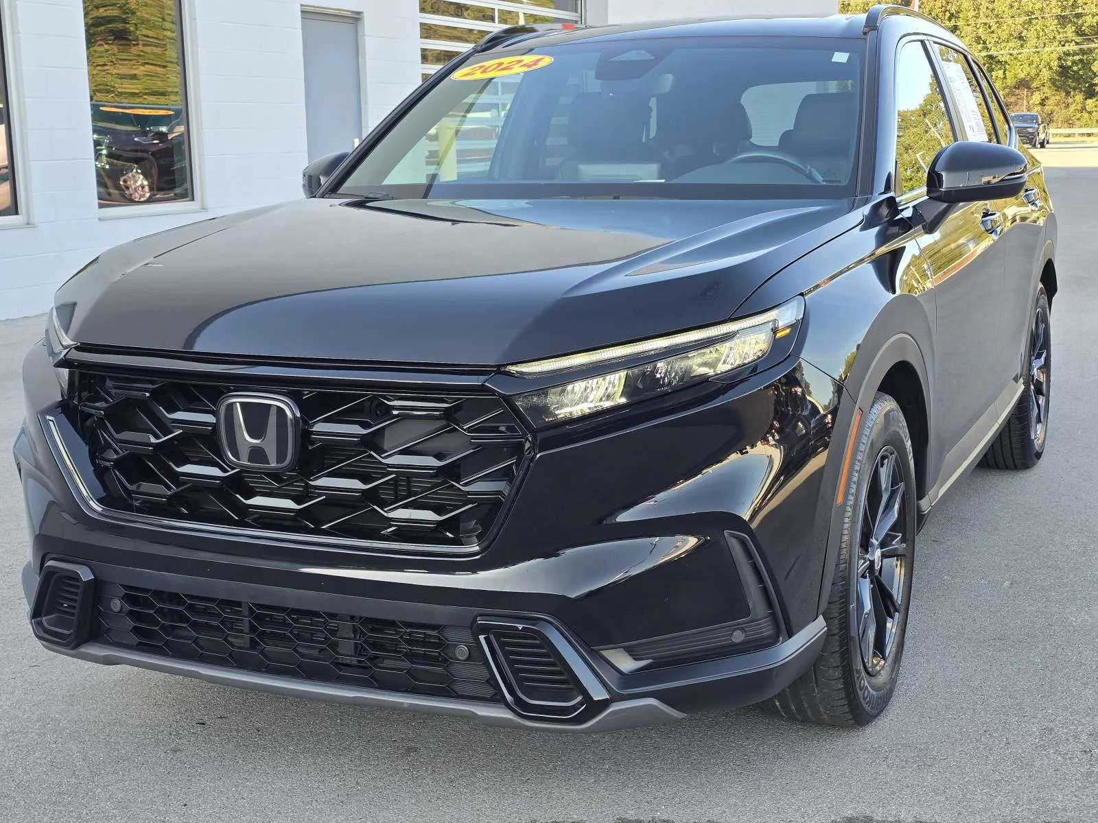Used 2024 Black Honda Sport-L image 3
