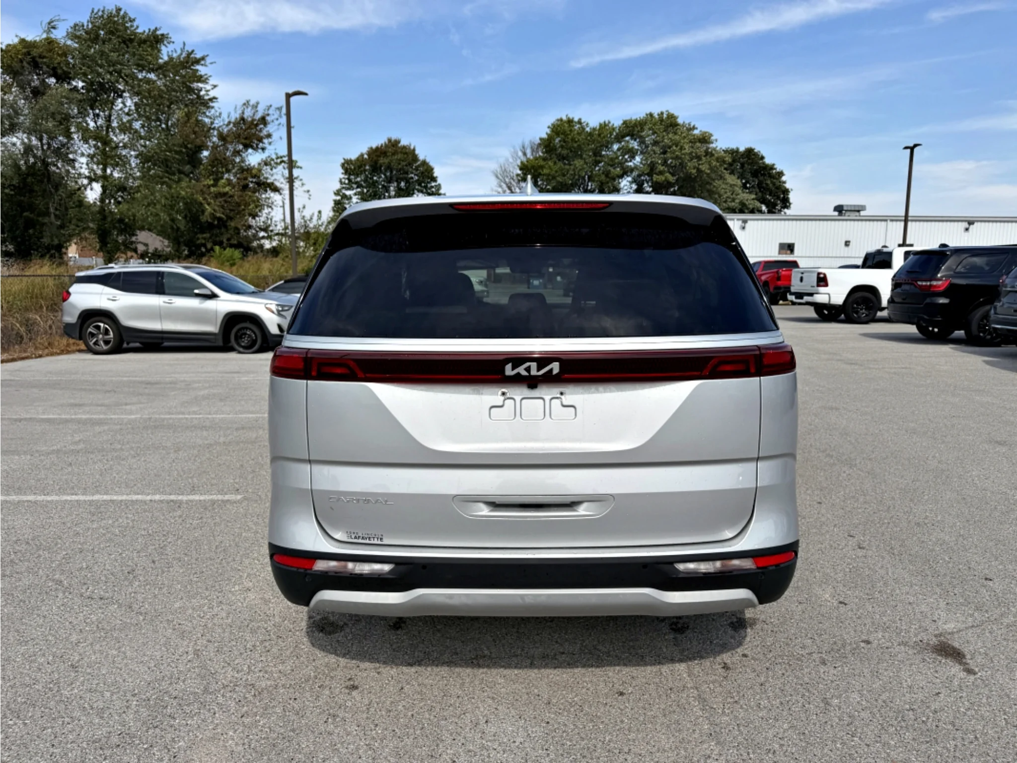 Used 2023 Silky Silver Kia LX image 7