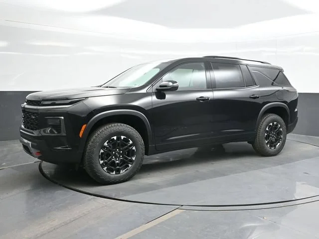 New 2027 Mosaic Black Metallic Chevrolet Z71 image 5