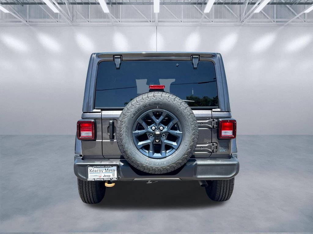 New 2026 Granite Crystal Metallic Clear-Coat Exterior Paint Jeep 85th Anniversary Edition image 5