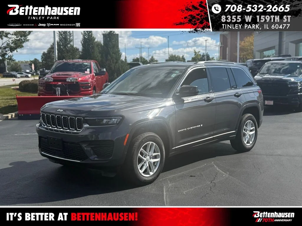 2024 Jeep Grand Cherokee Laredo X 4x4's photo