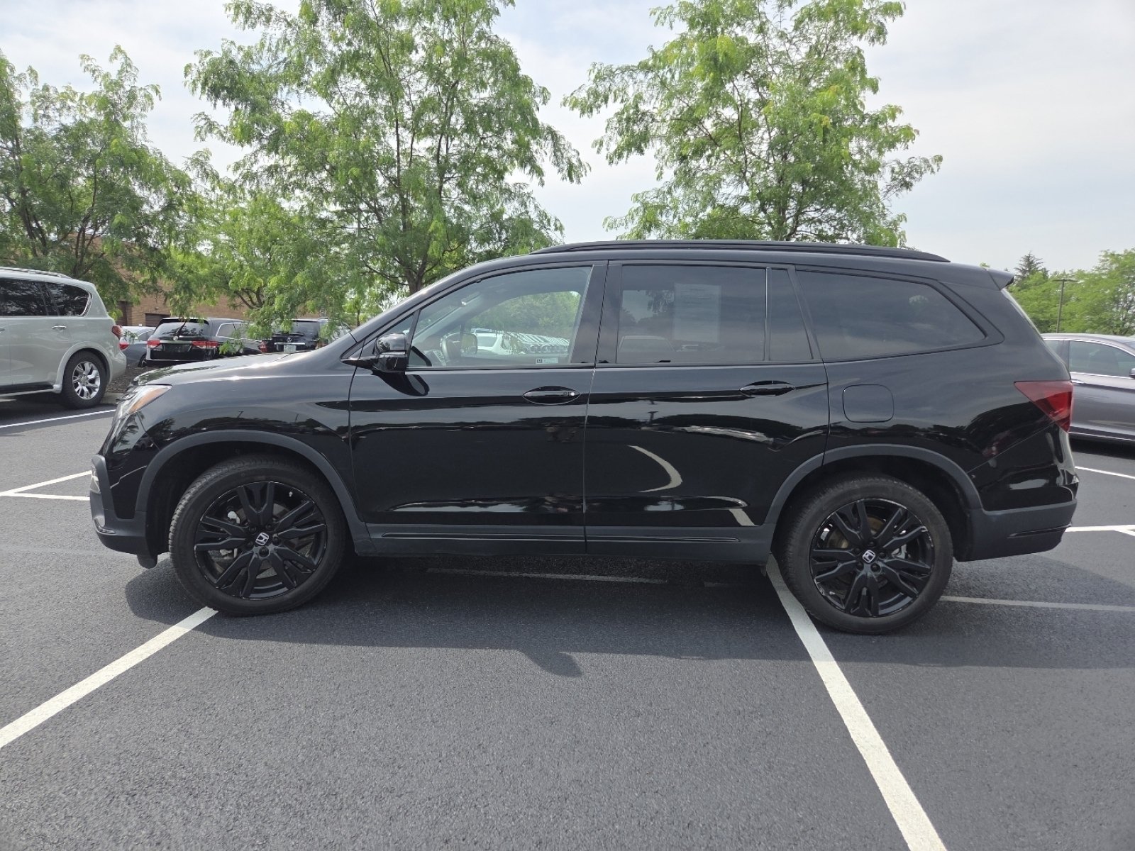 Certified Used 2021 Crystal Black Pearl Honda Black Edition image 24