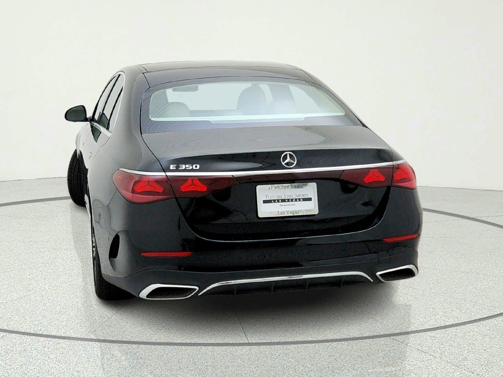 2026 Mercedes-Benz E-Class E350 - Photo 32