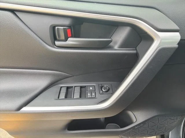 Used 2025 Magnetic Gray Met. Toyota LE image 39