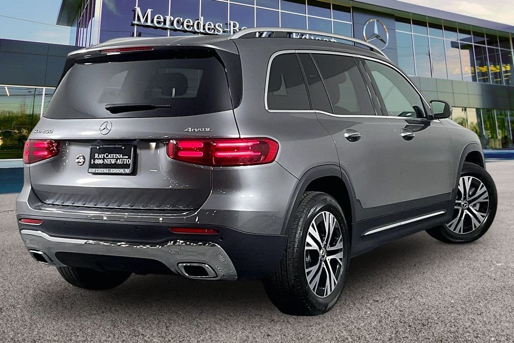 2026 Mercedes-Benz GLB GLB 250 - Photo 10