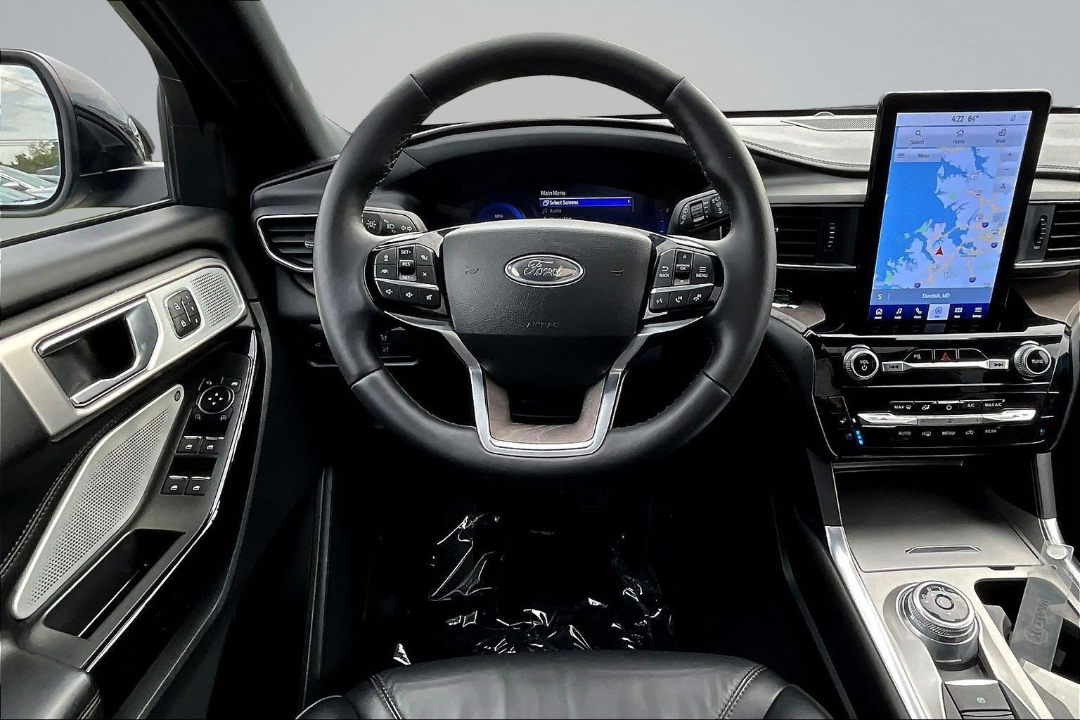 Used 2024 Gray Ford Platinum image 7