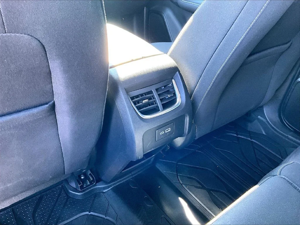 Used 2023 Red Chevrolet LT image 33