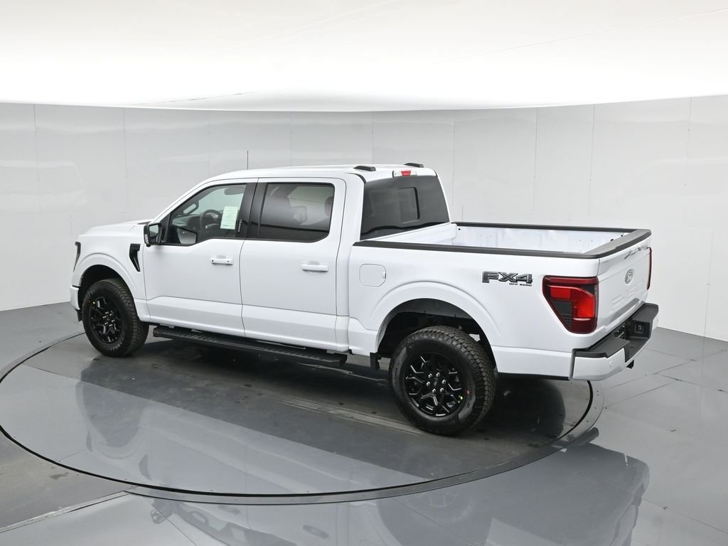 New 2026 Oxford White Ford XLT image 43