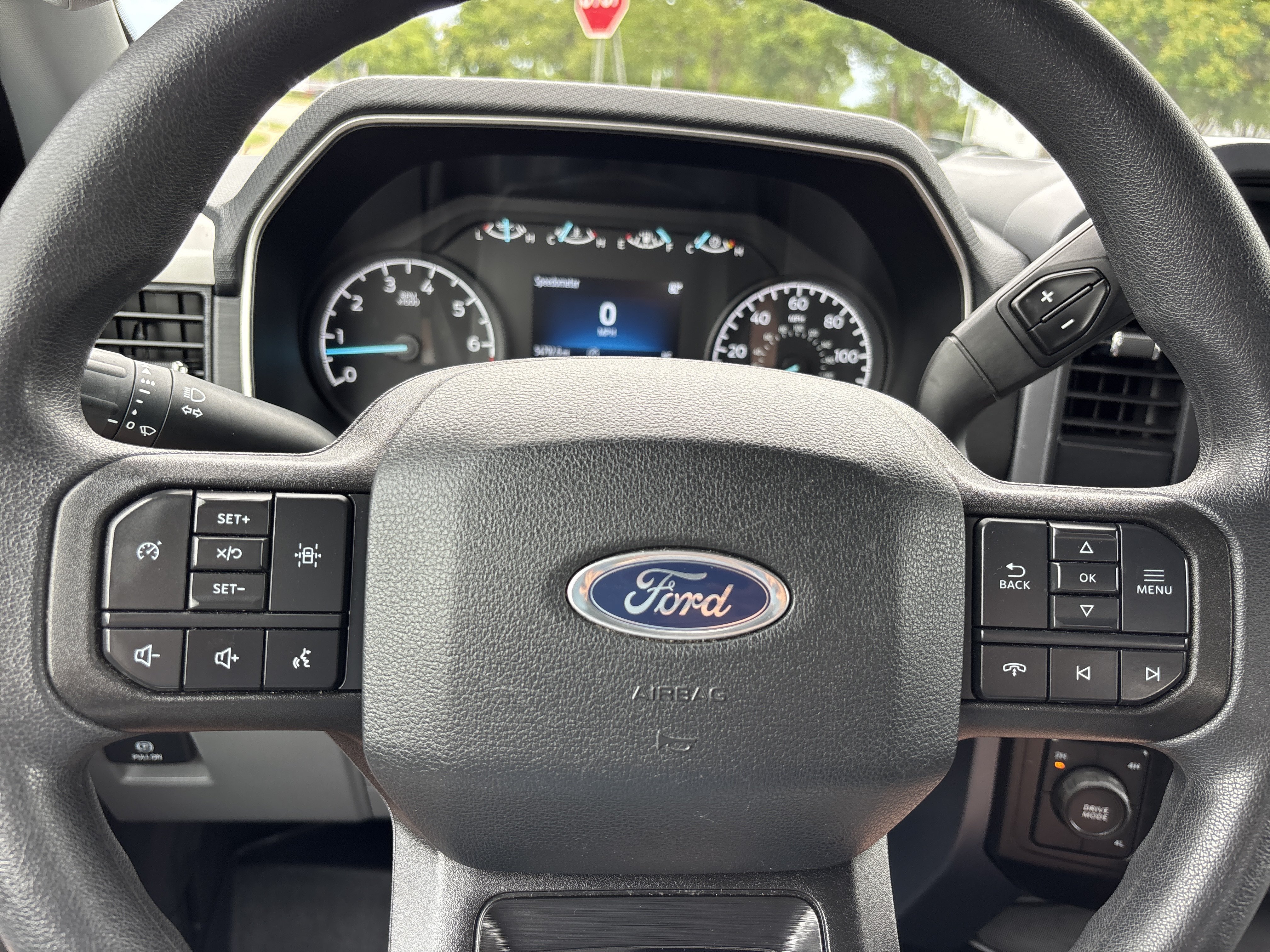 2023 Ford F-150 XLT - Photo 24